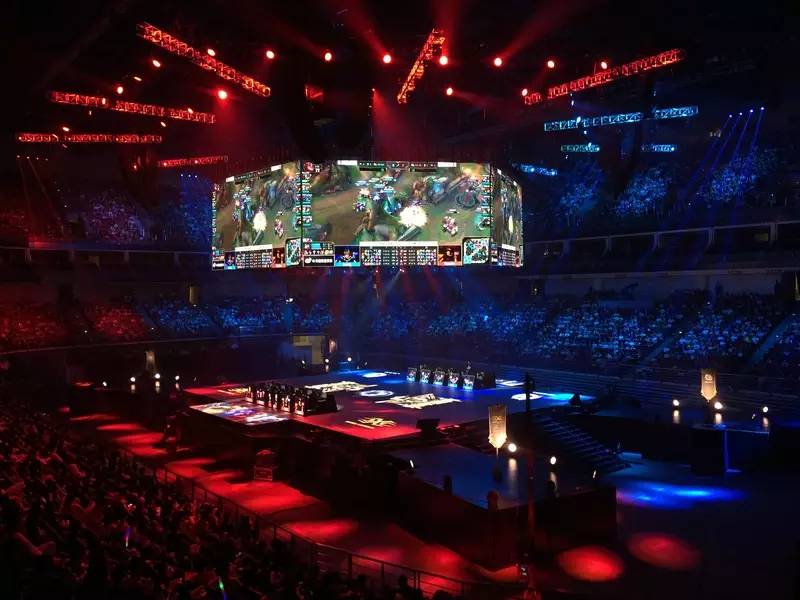 JDG教练透露训练赛TES打LCK表现最好后被喷